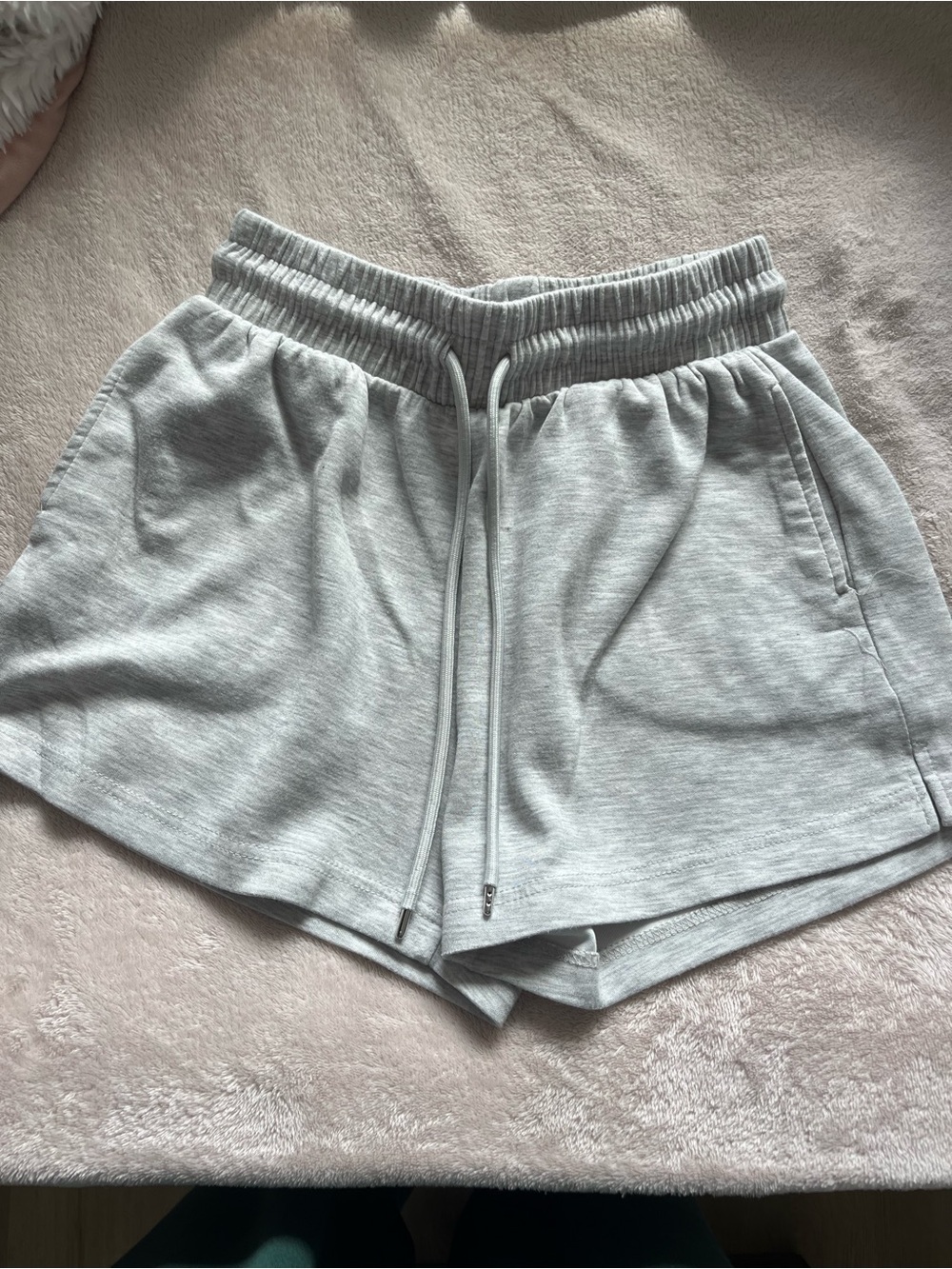 Everyday High-Rise Light Gray Lounge Shorts